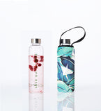 Glass is Greener + carry cover - 570 ml - Banana Leaf print
